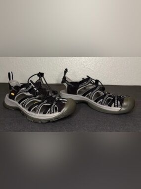 KEEN Whisper Waterproof Sport Sandals 8.5